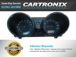 Dashboard instrument cluster for Seat Arosa with speedometer and fuel gauge.